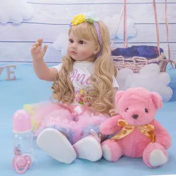 Gerçek Prenses 24 İnç 60 cm Bebek Reborn Bebek Bebekler Kız Moda Silikon Uzun Altın Bukleler İle Reborns İçin Hediye Ücretsiz Yastık Oyuncak