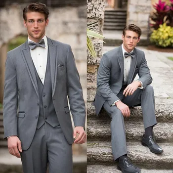 Yüksek Kalite Tailor Made Gri Erkek Takım Elbise Moda Doruğa Yaka Iki Düğme 3 Parça Damat Düğün Tuexdos Kostümleri Hommes